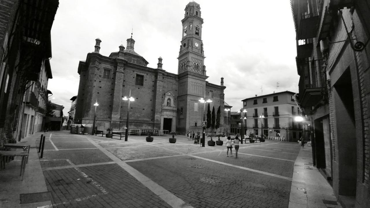 Apartamento Palacio De Los Toledo โกเรยา ภายนอก รูปภาพ